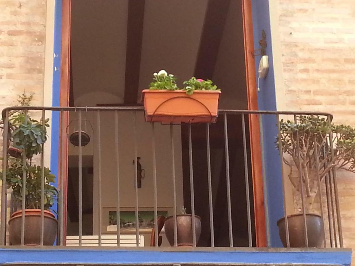 Loft En Centro Historico Apartment Valencia Luaran gambar